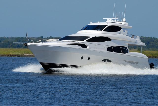 luxury yacht charter Caribbean